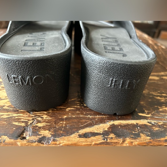 Black Sandals , Lemon Jelly . - Picture 7 of 7